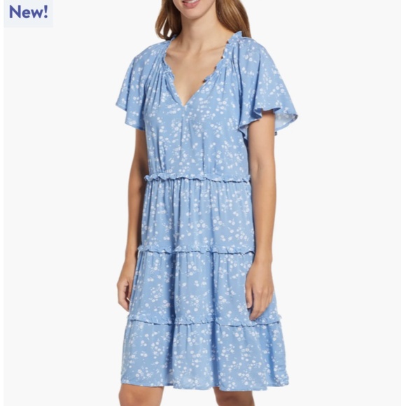 Women's Floral Flutter Sleeve Dress - Picture 8 of 8